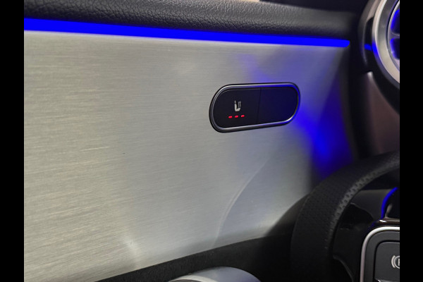 Mercedes-Benz A-Klasse 250 e AMG Line | Stoelverwarming | Alcantara | Panorama dak | Carplay | Head-Up | Multibeam LED |Keyless Go