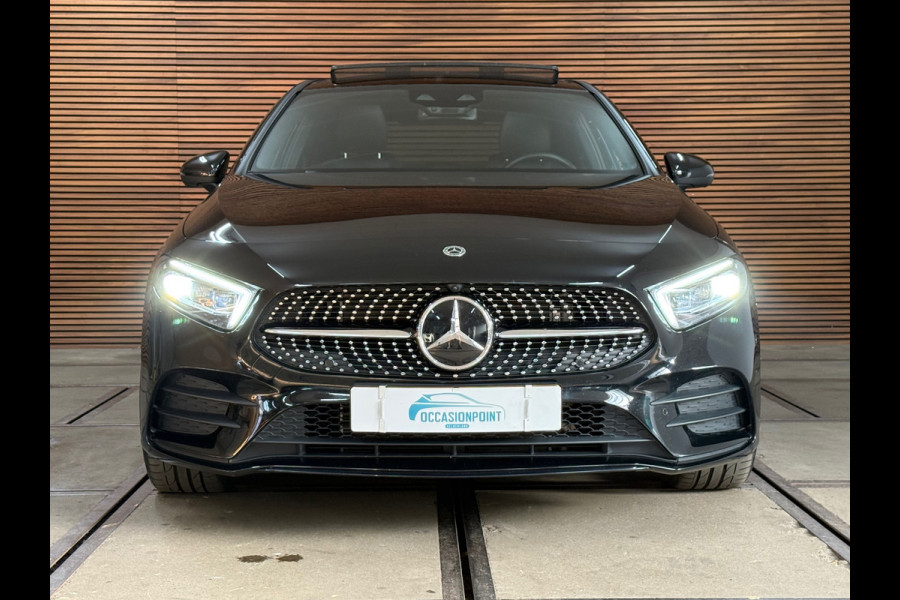 Mercedes-Benz A-Klasse 250 e AMG Line | Stoelverwarming | Alcantara | Panorama dak | Carplay | Head-Up | Multibeam LED |Keyless Go