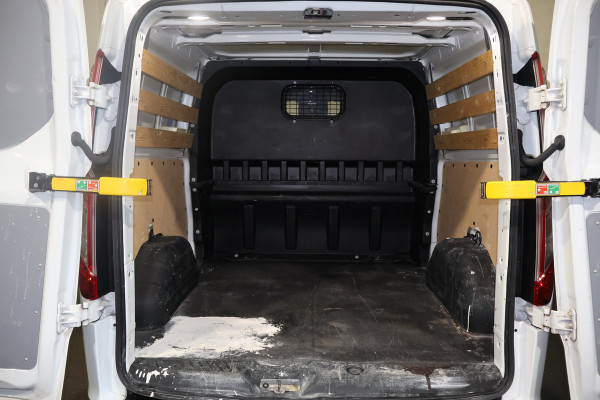 Ford Transit Custom 2.0 TDCI L2H1 Limited DC Automaat Airco Trekhaak