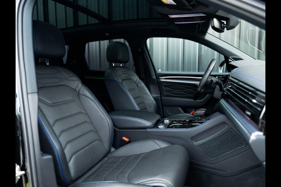 Volkswagen Touareg 3.0 TSi eHybrid 4MOTION R | Adaptive cruise | Head-up | Panorama dak | Dynaudio | Ambiance interieur |
