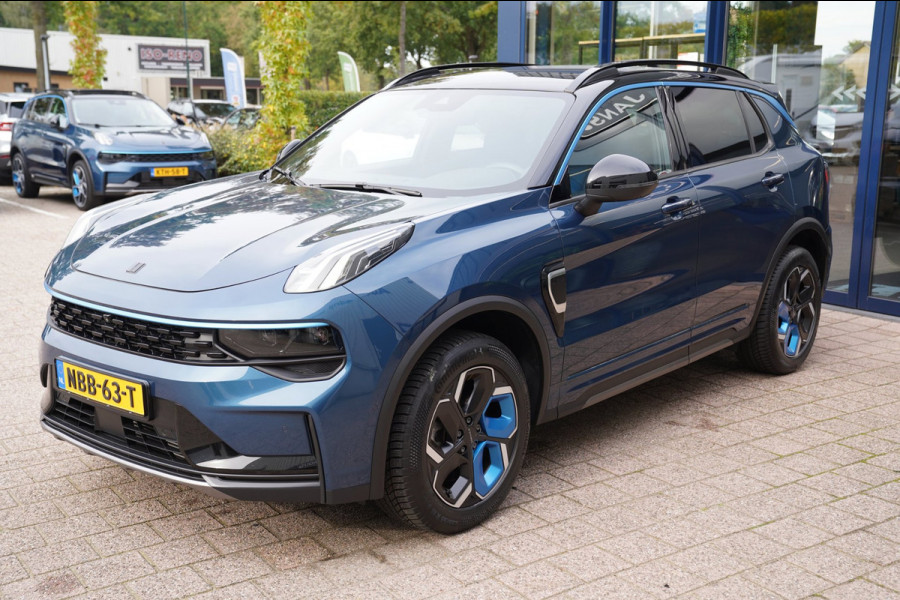 Lynk & Co 01 1.5 | Prijs rijklaar incl. 12 mnd garantie | PDC Panoramadak LMV Navi Apple carplay/Android auto Camera