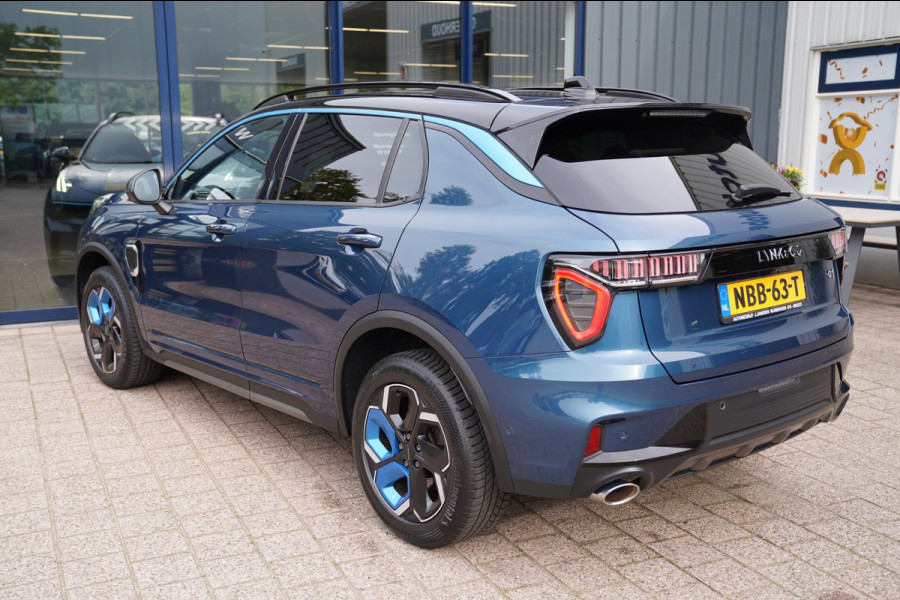 Lynk & Co 01 1.5 | Prijs rijklaar incl. 12 mnd garantie | PDC Panoramadak LMV Navi Apple carplay/Android auto Camera