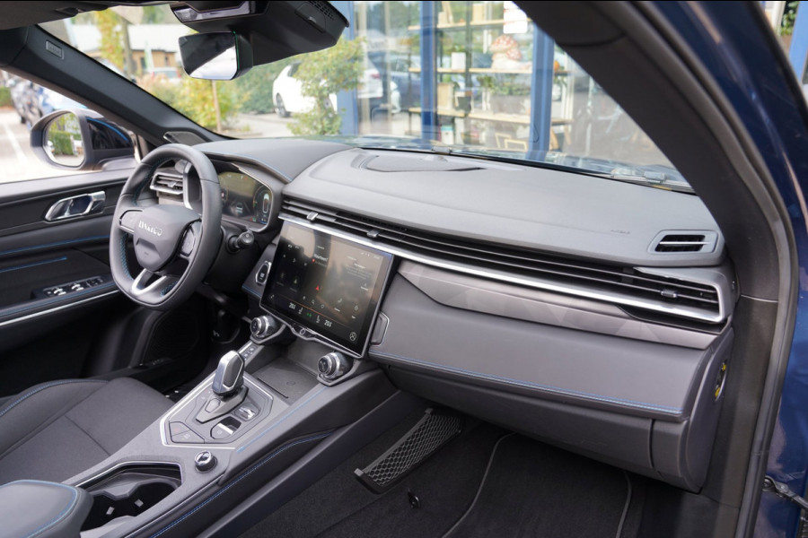 Lynk & Co 01 1.5 | Prijs rijklaar incl. 12 mnd garantie | PDC Panoramadak LMV Navi Apple carplay/Android auto Camera
