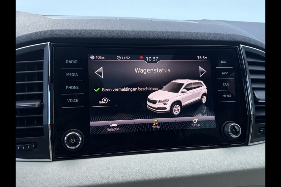 Škoda Karoq 1.5 TSI ACT Style Business Trekhaak Pano Leer Adap.Cruise Memory Camera VOL!