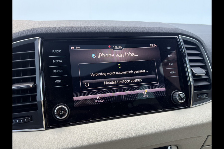 Škoda Karoq 1.5 TSI ACT Style Business Trekhaak Pano Leer Adap.Cruise Memory Camera VOL!