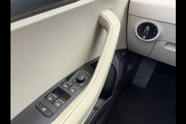 Škoda Karoq 1.5 TSI ACT Style Business Trekhaak Pano Leer Adap.Cruise Memory Camera VOL!