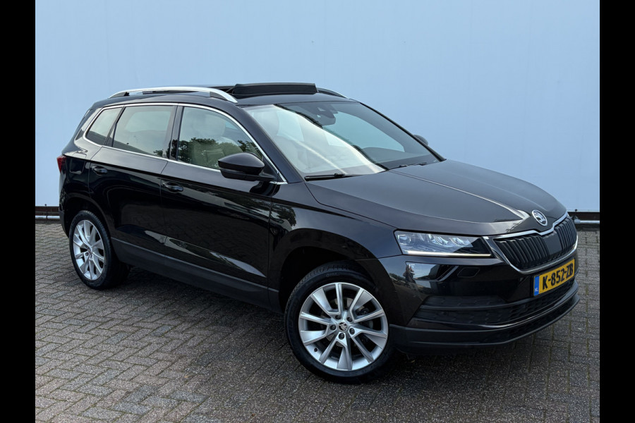 Škoda Karoq 1.5 TSI ACT Style Business Trekhaak Pano Leer Adap.Cruise Memory Camera VOL!