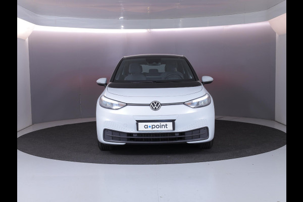 Volkswagen ID.3 Pure 45 kWh 150pk | Navi| int.voorverwarming| 18'LMvelgen