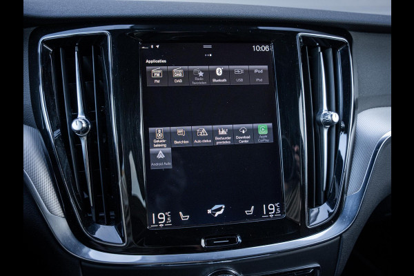Volvo V60 2.0 T8 Recharge AWD R-Design - HEICO Pack l ACC l Pano l H/Kardon l Memory
