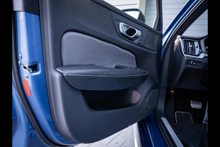 Volvo V60 2.0 T8 Recharge AWD R-Design - HEICO Pack l ACC l Pano l H/Kardon l Memory