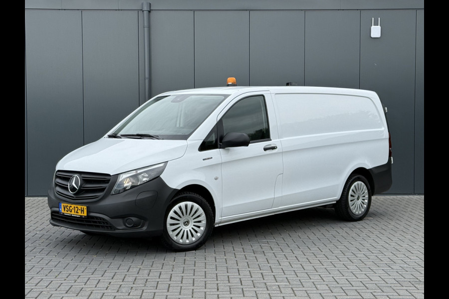 Mercedes-Benz Vito 66 kWh / FULL ELECTRIC / SOH 93% / L2H1 / AUTOMAAT / BOTT INRICHTING / 1e EIG. / CAMERA / 3-ZITS / CRUISE