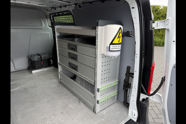 Mercedes-Benz Vito 66 kWh / FULL ELECTRIC / SOH 93% / L2H1 / AUTOMAAT / BOTT INRICHTING / 1e EIG. / CAMERA / 3-ZITS / CRUISE