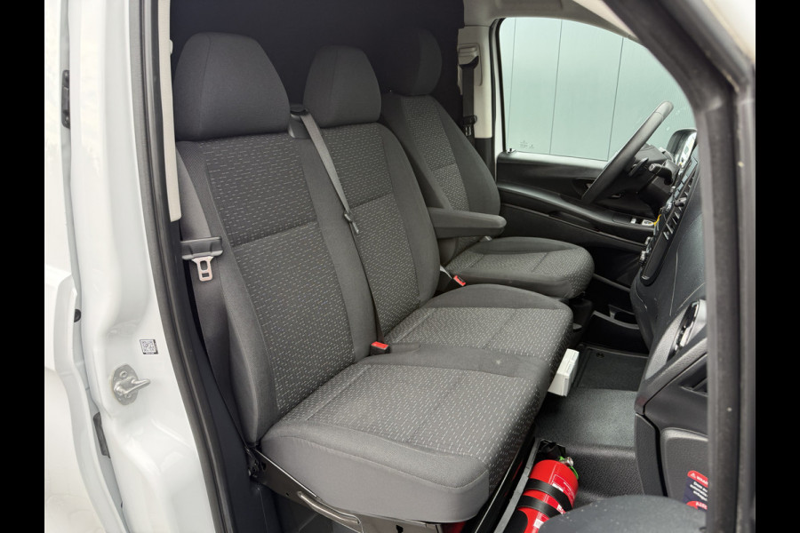 Mercedes-Benz Vito 66 kWh / FULL ELECTRIC / SOH 93% / L2H1 / AUTOMAAT / BOTT INRICHTING / 1e EIG. / CAMERA / 3-ZITS / CRUISE