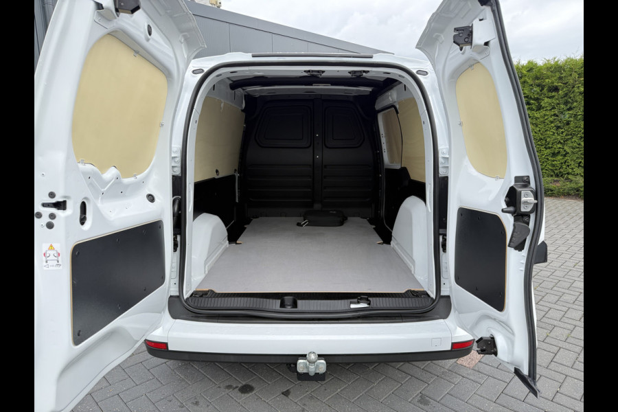 Mercedes-Benz Citan 112 Pro L2H1 / 51 kWh / RIJKLAAR !! / 3.369 KM / High Performance LED-koplampen / CAMERA / ECC / CRUISE / TREKHAAK / STOELVERWAR