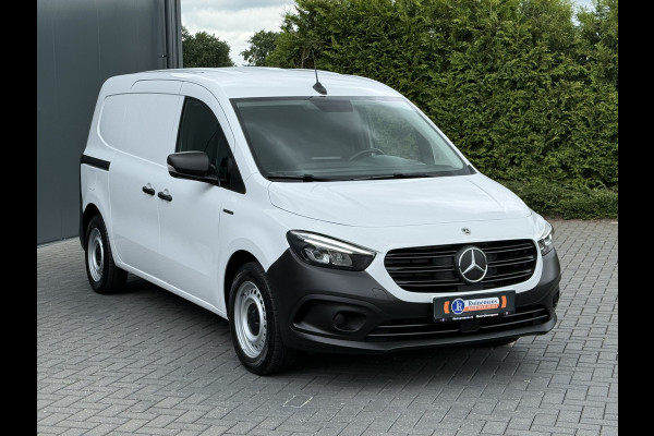 Mercedes-Benz Citan 112 Pro L2H1 / 51 kWh / 6.716 KM / ** RIJKLAAR ** / LED HIGH PERFORMANCE KOPLAMPEN / CAMERA / ECC / TREKHAAK / STOELVERW
