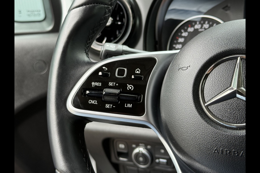 Mercedes-Benz Citan 112 Pro L2H1 / 51 kWh / 6.716 KM / ** RIJKLAAR ** / LED HIGH PERFORMANCE KOPLAMPEN / CAMERA / ECC / TREKHAAK / STOELVERW