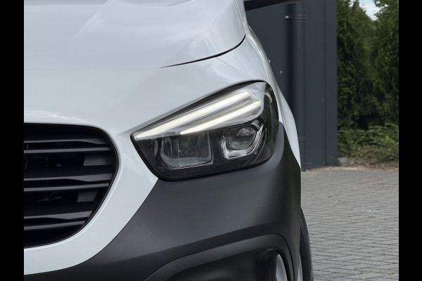 Mercedes-Benz Citan 112 Pro L2H1 / 51 kWh / 6.716 KM / ** RIJKLAAR ** / LED HIGH PERFORMANCE KOPLAMPEN / CAMERA / ECC / TREKHAAK / STOELVERW