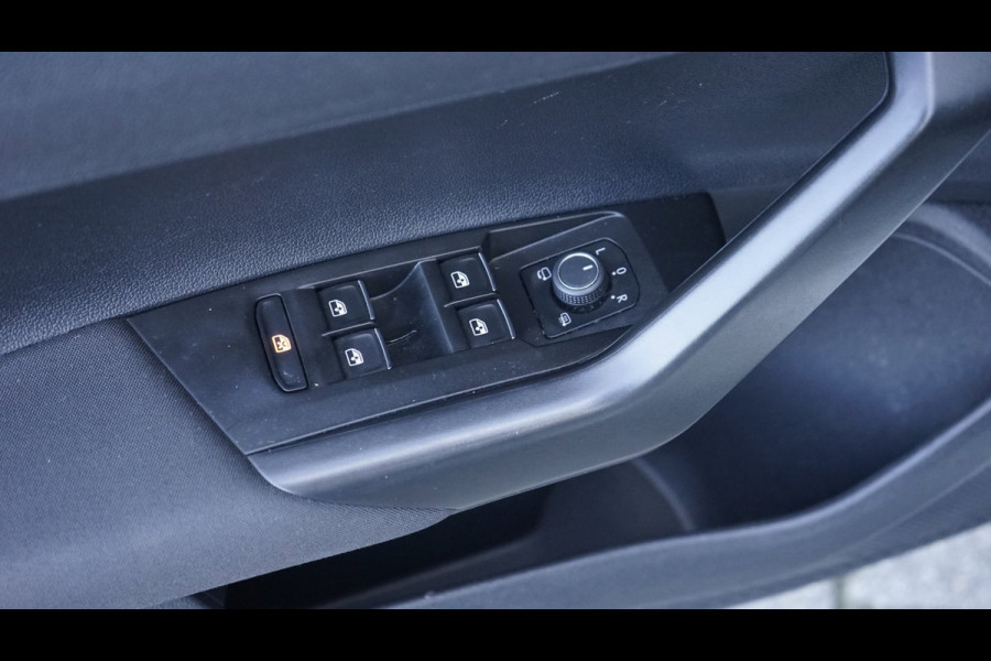 Volkswagen Polo 1.0 TSI AUTOMAAT|CAMERA|CARPLAY|DAB|IQ LIGHT|NAVIGATIE|STOELVERWARMING|VIRTUEEL