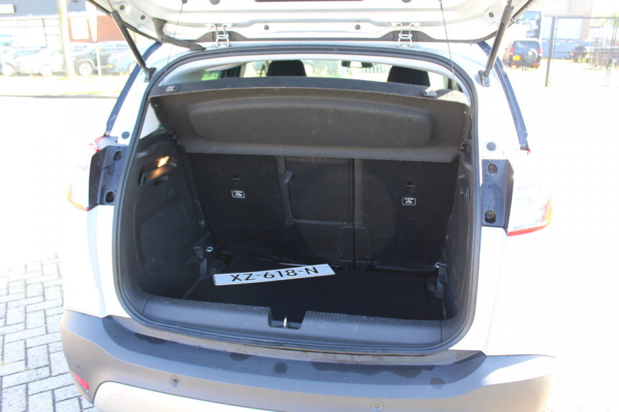 Opel Crossland X 1.2 Turbo 120 Jaar Edition automaat , nap ,camera trekhaak multimedia parkeersens
