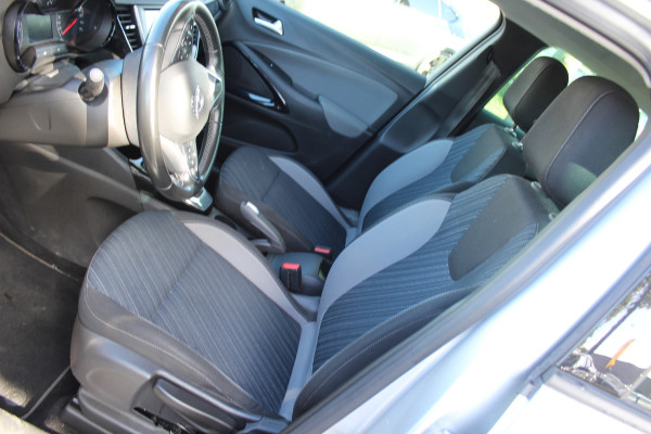 Opel Crossland X 1.2 Turbo 120 Jaar Edition automaat , nap ,camera trekhaak multimedia parkeersens
