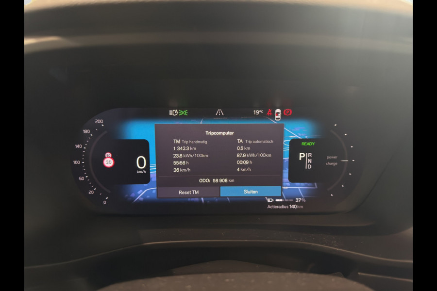 Volvo XC40 Recharge Aut. Plus Stoelverwarming BLIS 69 kWh 231pk