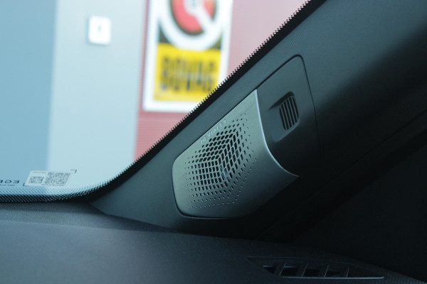 ALPINE A290 GTS 220PK 52 kWh | DEVIALET AUDIO SYSTEM | DRAADLOZE TELEFOONLADER | ELEKTRISCH VERWARMBAAR STUURWIEL | 19" LICHTMETALEN VELGEN "SNOWFLAKE" NOIR BRILLIANT | ALPINE LOGO OP ZIJSCHERMEN | BREMBO REMKLAUWEN "ROUGE RACING" | ALPINE TELEMETRICS PREMIUM | NAPPA LEDEREN BEKLEDING BLUE PROFOND/GRIS EVEE MET ALPINE STIKSELS EN LOGO | MICHELIN PILOT SPORT BANDEN | ALPINE SPORT CHASSIS | GROOTLICHT ASSISTENT | DCC | ADAPTIVE CRUISE CONTROL | PARKEERNSENSOREN VOOR ACHTER EN ZIJKANT | ACHTERUITRIJ CAMERA | HANDSFREE CARD | VERWARMBARE VOORSTOELEN | WARMTEPOMP | NAVIGATIE BY "GOOGLE