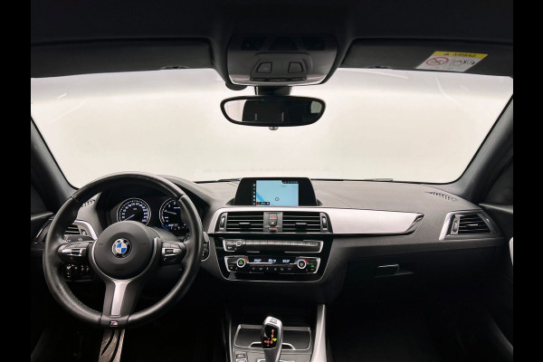BMW 1-serie 118i High Executive M-Sport 136 PK, M/Sports/Pakket, Sport/Seats, LED, Navigatie, HiFi, 165DKM, Org.NL!!