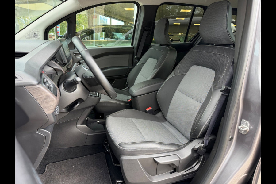 Renault Kangoo TCe 130 EDC Techno Navi / Trekhaak afn. / Camera / P-sensoren rondom / Stoel verw / Clima