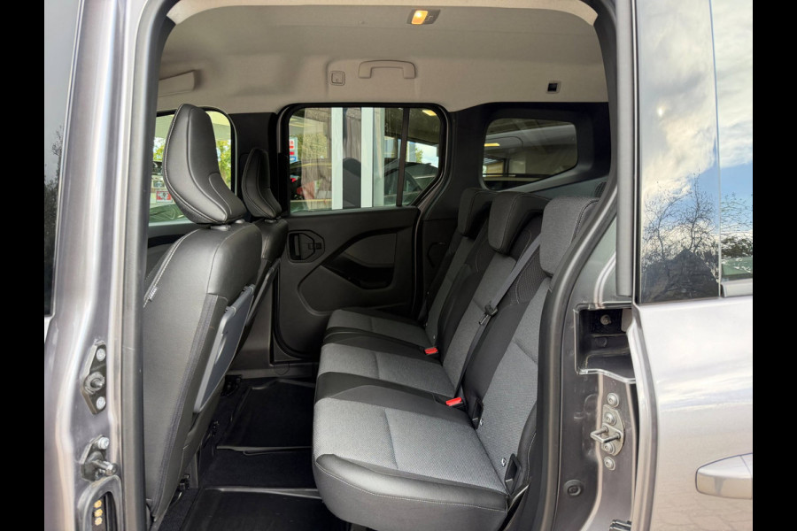 Renault Kangoo TCe 130 EDC Techno Navi / Trekhaak afn. / Camera / P-sensoren rondom / Stoel verw / Clima