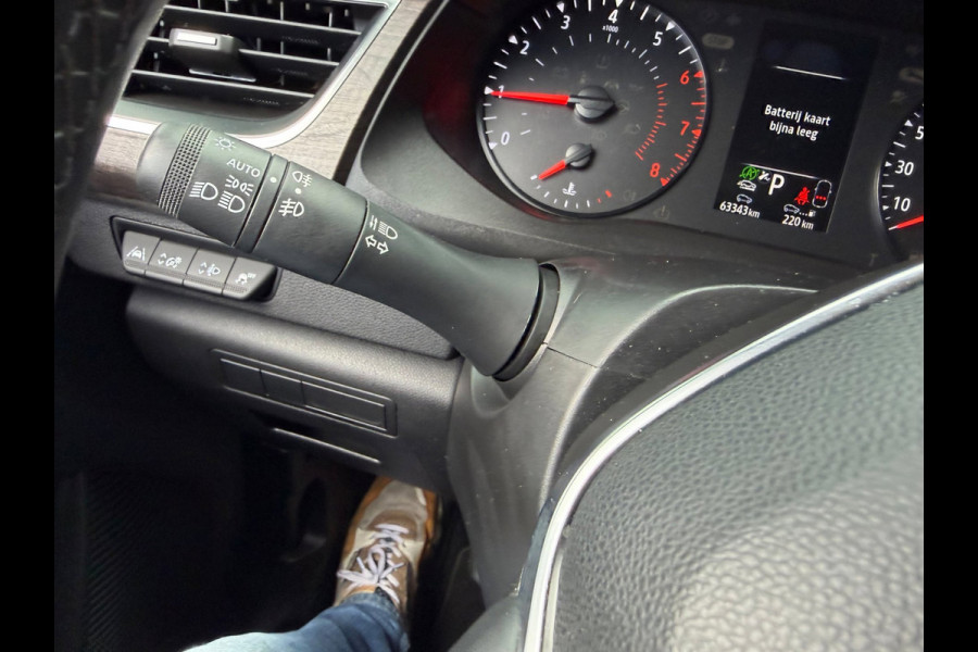 Renault Kangoo TCe 130 EDC Techno Navi / Trekhaak afn. / Camera / P-sensoren rondom / Stoel verw / Clima