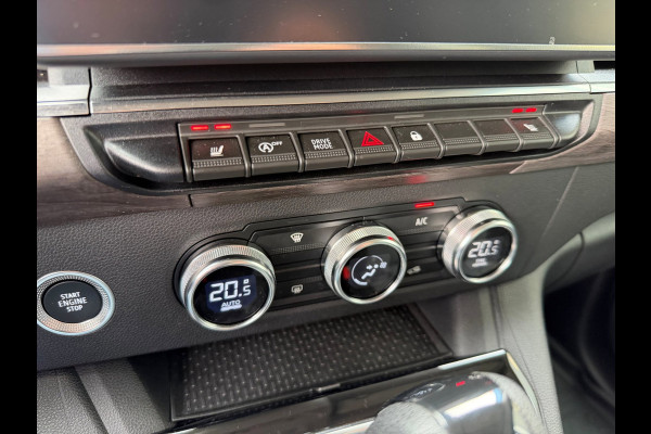 Renault Kangoo TCe 130 EDC Techno Navi / Trekhaak afn. / Camera / P-sensoren rondom / Stoel verw / Clima