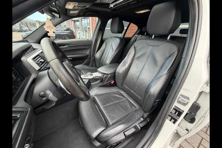 BMW 1 Serie 120i 184PK AUT M-Sport Led Dak Leder Carplay DAB+ PDC