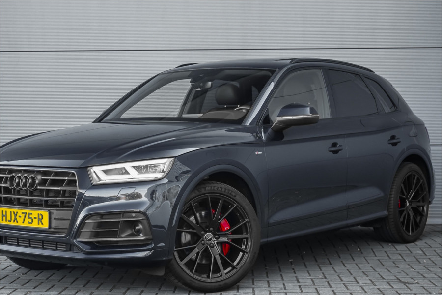 Audi Q5 55 TFSI e Quattro Competition S Pano Leder Luchtv ACC Zwart Optiek Massage Trekhaak