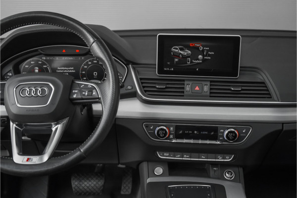 Audi Q5 55 TFSI e Quattro Competition S Pano Leder Luchtv ACC Zwart Optiek Massage Trekhaak