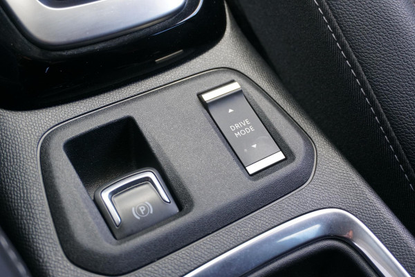 Opel CORSA-E GS Line 50 kWh + CAMERA / STOEL+STUURVERWARMING / CARPLAY