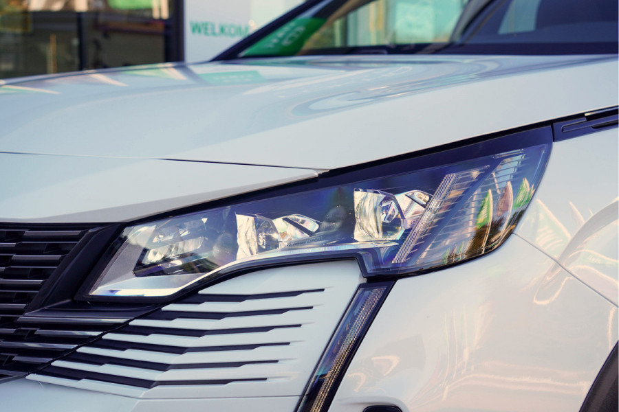 Peugeot 3008 1.6 HYbrid 225 GT |  Panoramadak | Trekhaak | SoH 96%