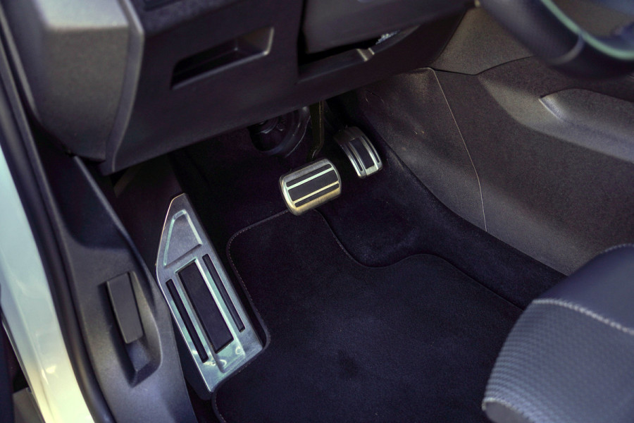 Peugeot 3008 1.6 HYbrid 225 GT |  Panoramadak | Trekhaak | SoH 96%
