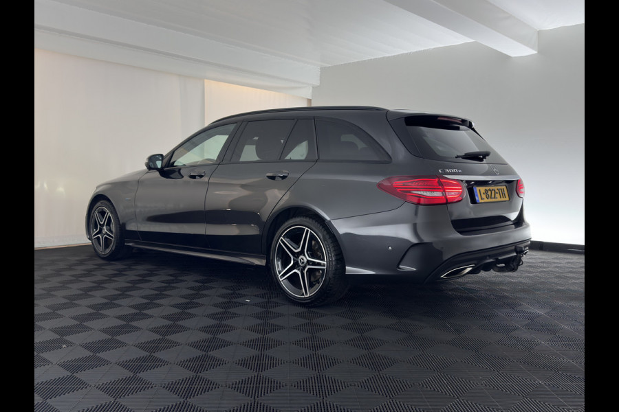 Mercedes-Benz C-Klasse Estate 300 e Business Solution AMG Limited (Plug-in) (INCL-BTW) Aut. *LEATHER-ALCANTARA | MULTIBEAM-LED | NAVI-FULLMAP | TOPVIEW | DAB | CARPLAY | DIGI-COCKPIT | SPORTSEATS | TOWBAR | 18"ALU*