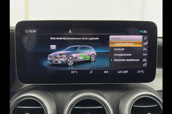 Mercedes-Benz C-Klasse Estate 300 e Business Solution AMG Limited (Plug-in) (INCL-BTW) Aut. *LEATHER-ALCANTARA | MULTIBEAM-LED | NAVI-FULLMAP | TOPVIEW | DAB | CARPLAY | DIGI-COCKPIT | SPORTSEATS | TOWBAR | 18"ALU*