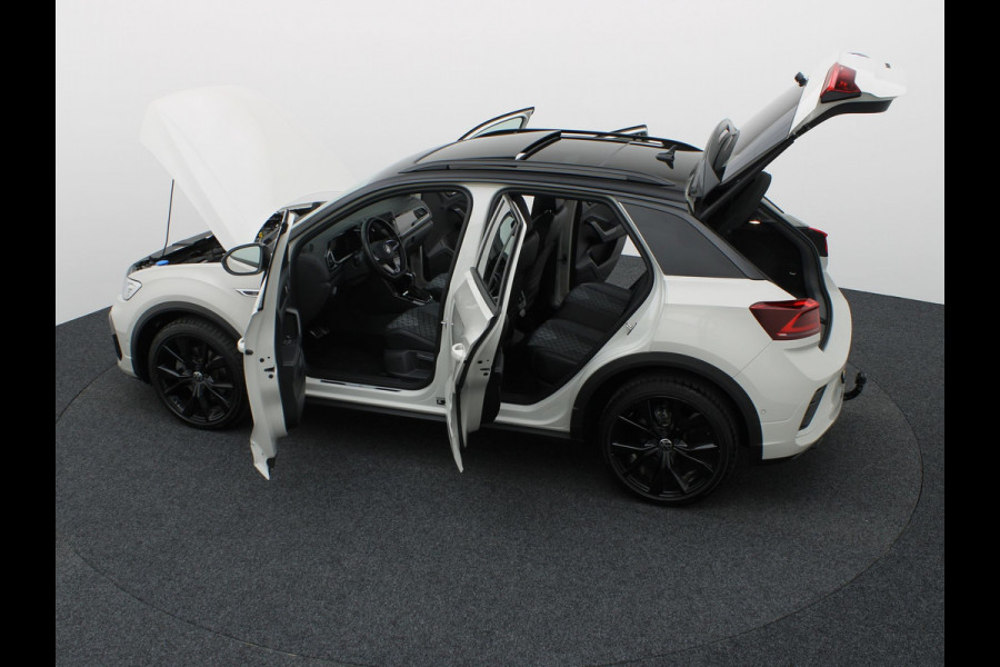 Volkswagen T-Roc 1.5 TSI R-Line Edition | IQ Light | Schuif\Kanteldak | Camera | Apple \ Andorid Auto | Trekhaak | Prijs Rijklaar !!