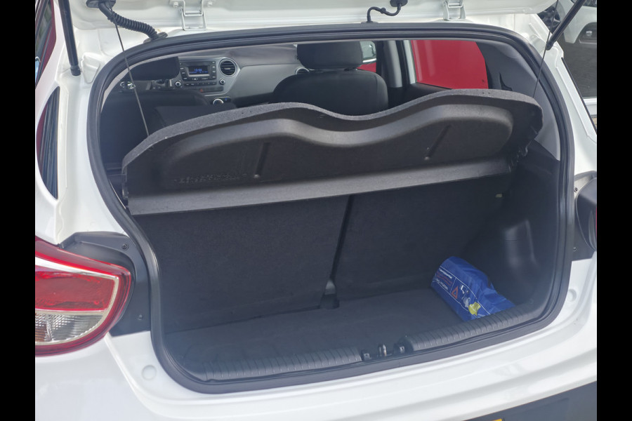 Hyundai i10 1.0i Comfort | Airco | Bluetooth | Lm velgen | Cruise Control |