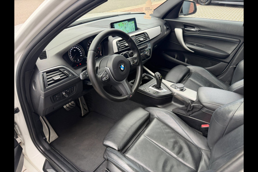 BMW 1 Serie 120i 184PK AUT M-Sport Led Dak Leder Carplay DAB+ PDC