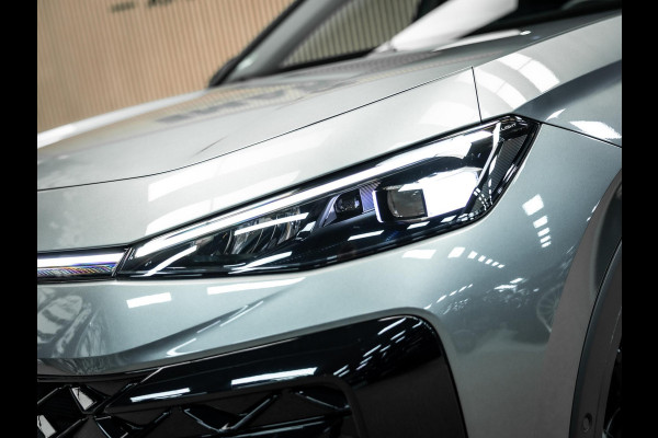 Volkswagen T-Roc T-roc R-line Vol uit gevoerde T-Roc R-line mooie kleurstelling