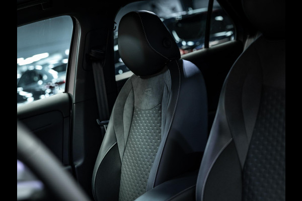 Volkswagen T-Roc T-roc R-line Vol uit gevoerde T-Roc R-line mooie kleurstelling
