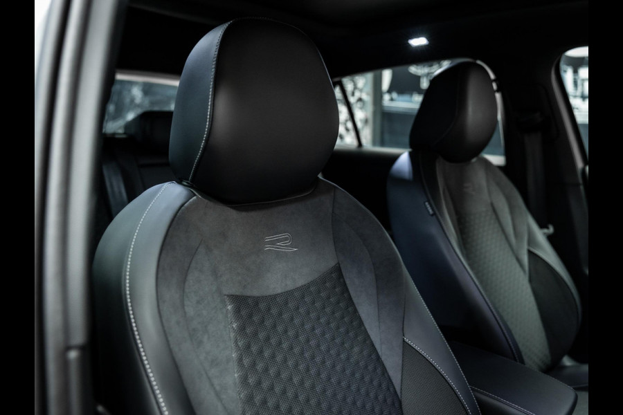 Volkswagen T-Roc T-roc R-line Vol uit gevoerde T-Roc R-line mooie kleurstelling