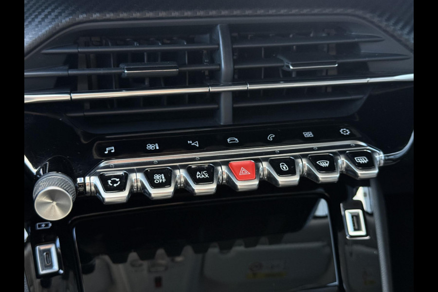 Peugeot 2008 1.2 PureTech Allure 2e Eigenaar|Navi|Camera|Carplay|D-riem vv in 2025|Trekhaak|Cruise|PDC V+A|Elek ramen|Dealer onderhouden|N.A.P|APK tot 07-2028