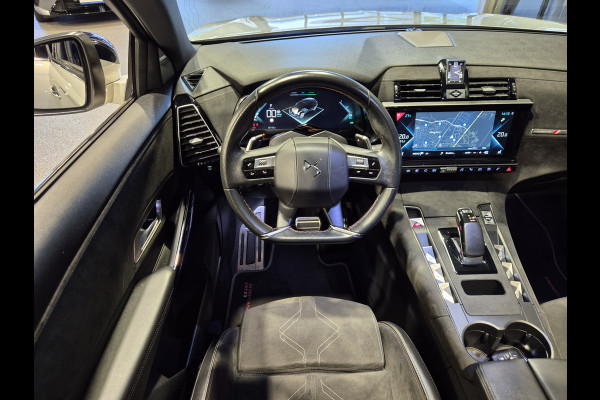 DS 7 Crossback E-Tense Performance Line+ Panorama | Deep Black Alcantara | 360 Camera | Nightvision | Stoelverwarming