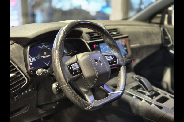 DS 7 Crossback E-Tense Performance Line+ Panorama | Deep Black Alcantara | 360 Camera | Nightvision | Stoelverwarming