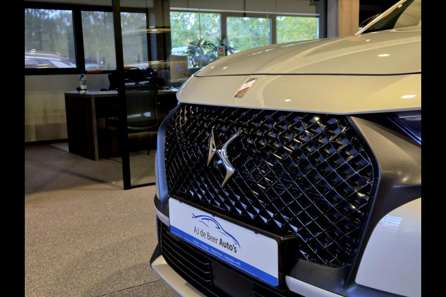 DS 7 Crossback E-Tense Performance Line+ Panorama | Deep Black Alcantara | 360 Camera | Nightvision | Stoelverwarming