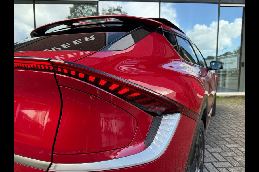 Kia Ev6 Plus Advanced 77.4 kWh - Automaat - Navi - Panodak - Leder - Org.NL